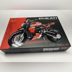 Motorcycle Building Block Model Brick Vehicle Toy Set BRAND NEW in Box 1:8 Scale
